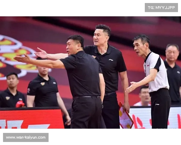 CBA总决赛裁判组名单曝光 国际级裁判执掌第三场生死战 CBA总决赛裁判组名单曝光 国际级裁判执掌第三场生死战