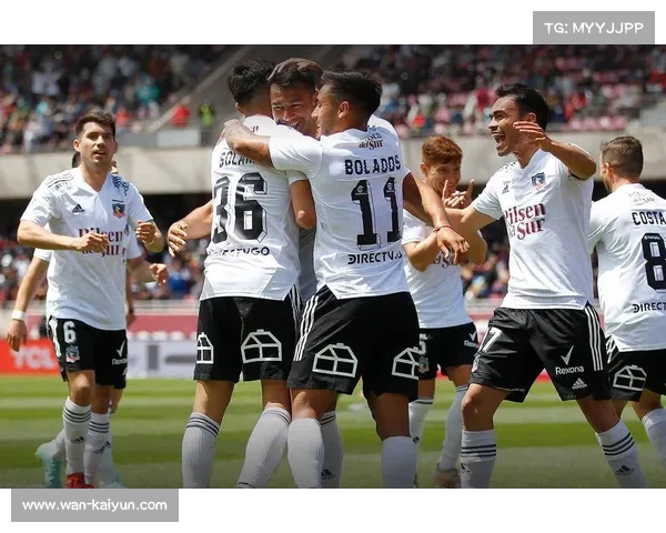 中国元素闪耀智利甲级联赛 科洛科洛球场首现中文广告牌