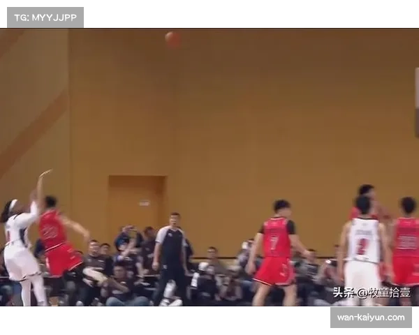 广州龙狮C级交易送走双星 球迷调侃与宏远一家亲